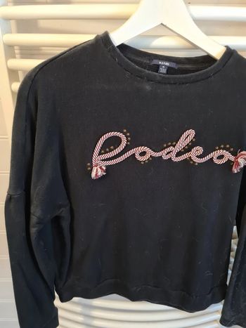 Pull noir