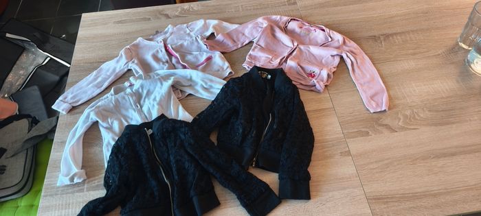 Lot de 5 gilets 36 mois