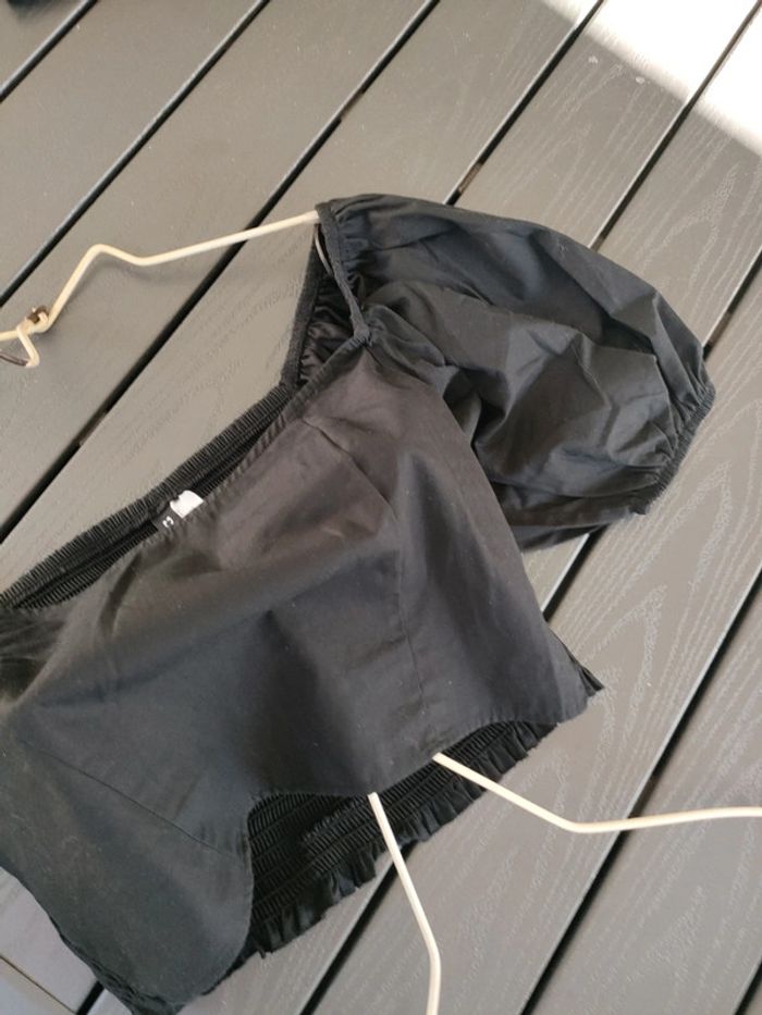 petit haut blouse crop top noir divided H&M S - photo numéro 7