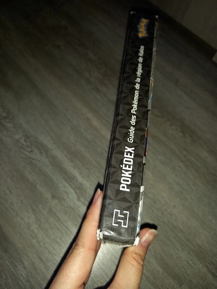 livre pokémon pokédex guide des pokémon de la région de kalos - photo numéro 2