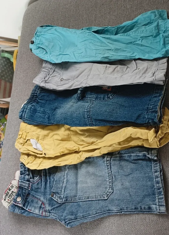 Lot pantalon 18 mois
