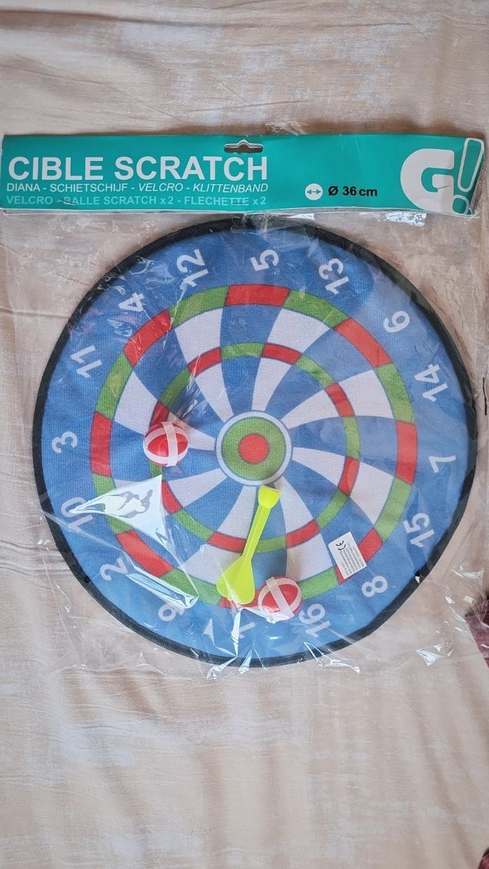 Cible scratchs quasi neuf