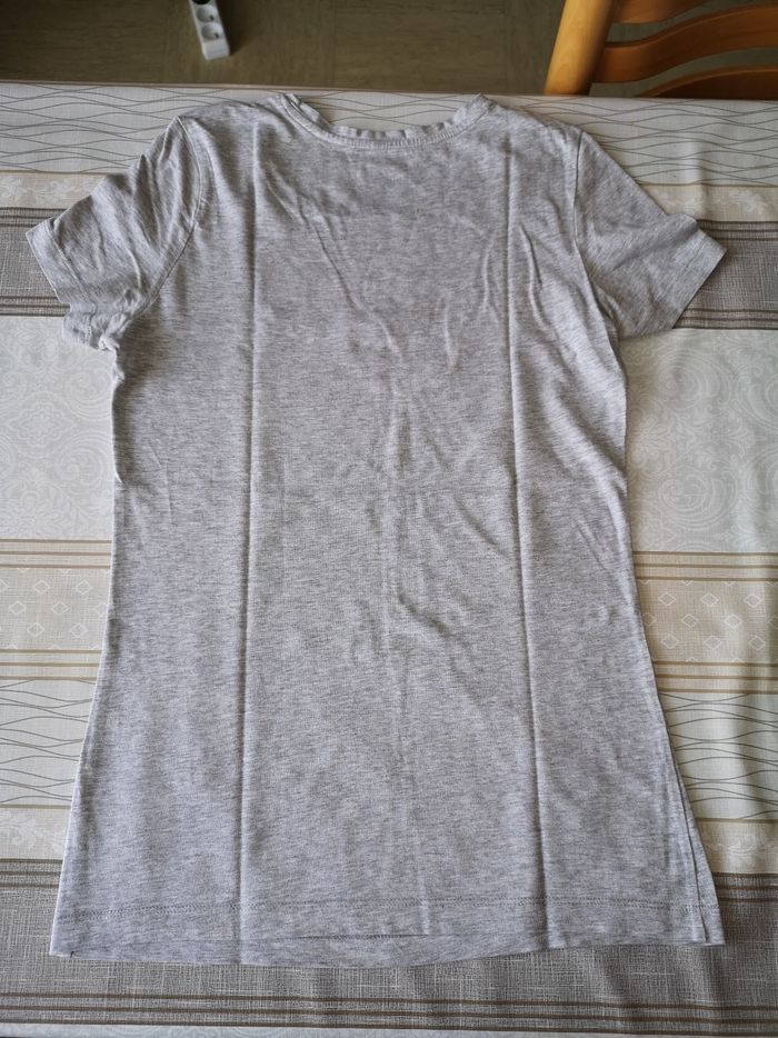 Tee-shirt - photo numéro 2