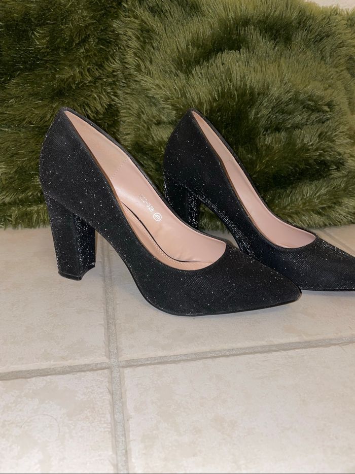 Escarpins noirs - photo numéro 7