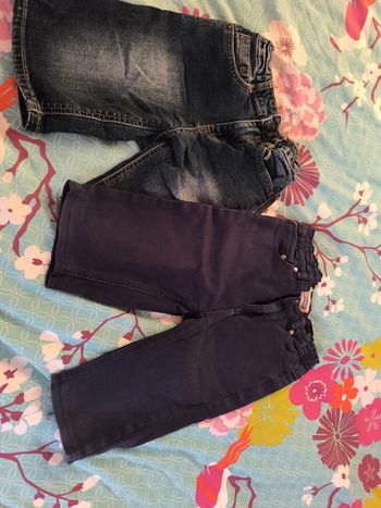Lot de deux shorts longs 8 ans
