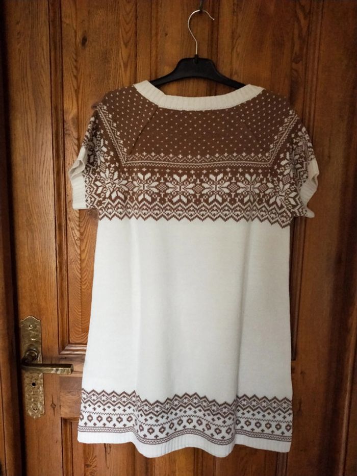 Pull/tunique sans manche - photo numéro 2
