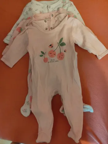 Lot 3 pyjamas légers