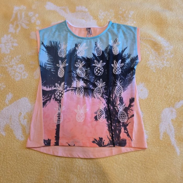 Lot t-shirts fille 8ans - photo numéro 2