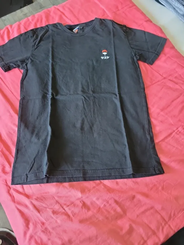 Tee-shirt Naruto taille L