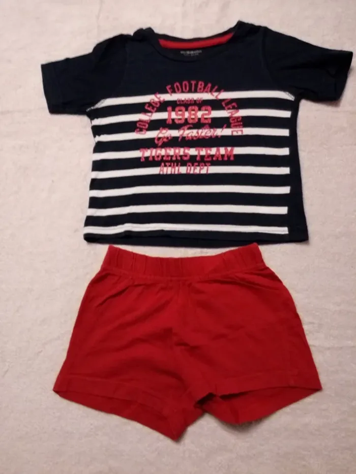Pyjamas Vertbaudet 18-24 mois (réf perso E13)(familleac72)