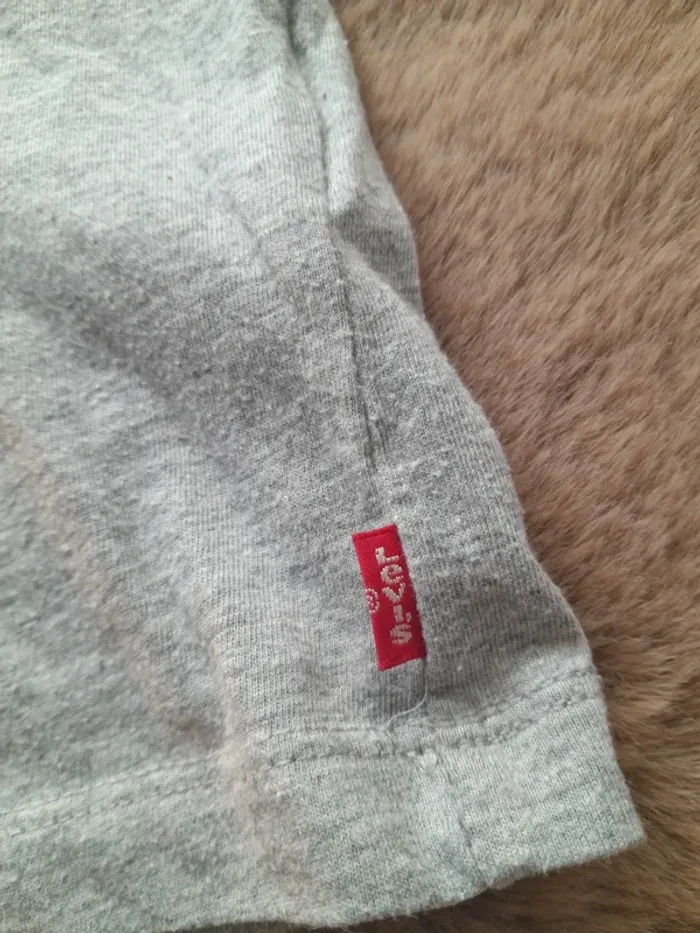 T-shirt manche longue - Marque Levi's - Taille 24 mois - photo numéro 4