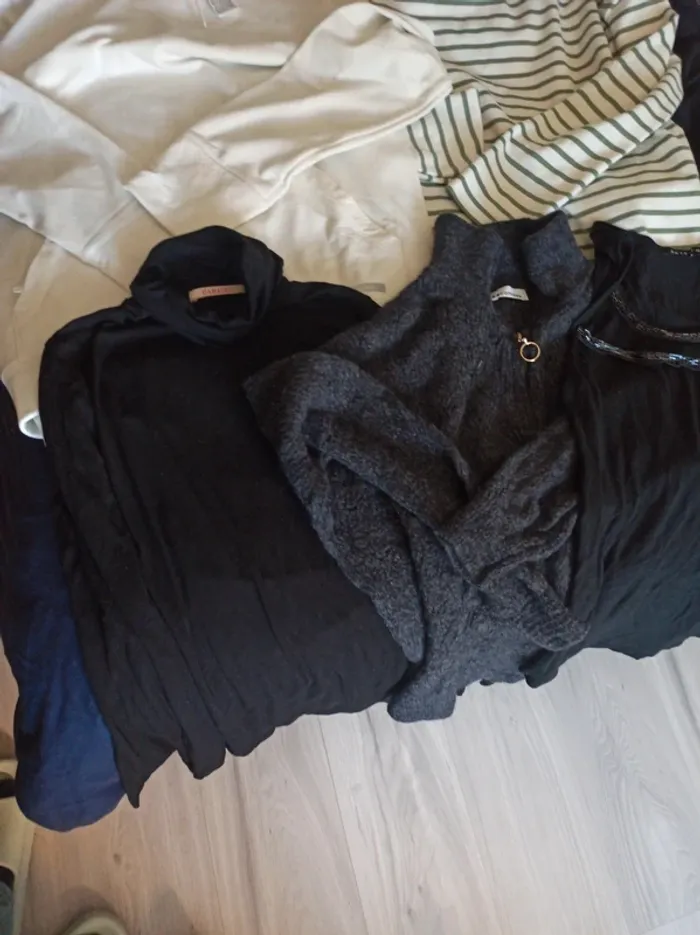 Lot de 11 vêtements femme taille M (lot 12) - photo numéro 16