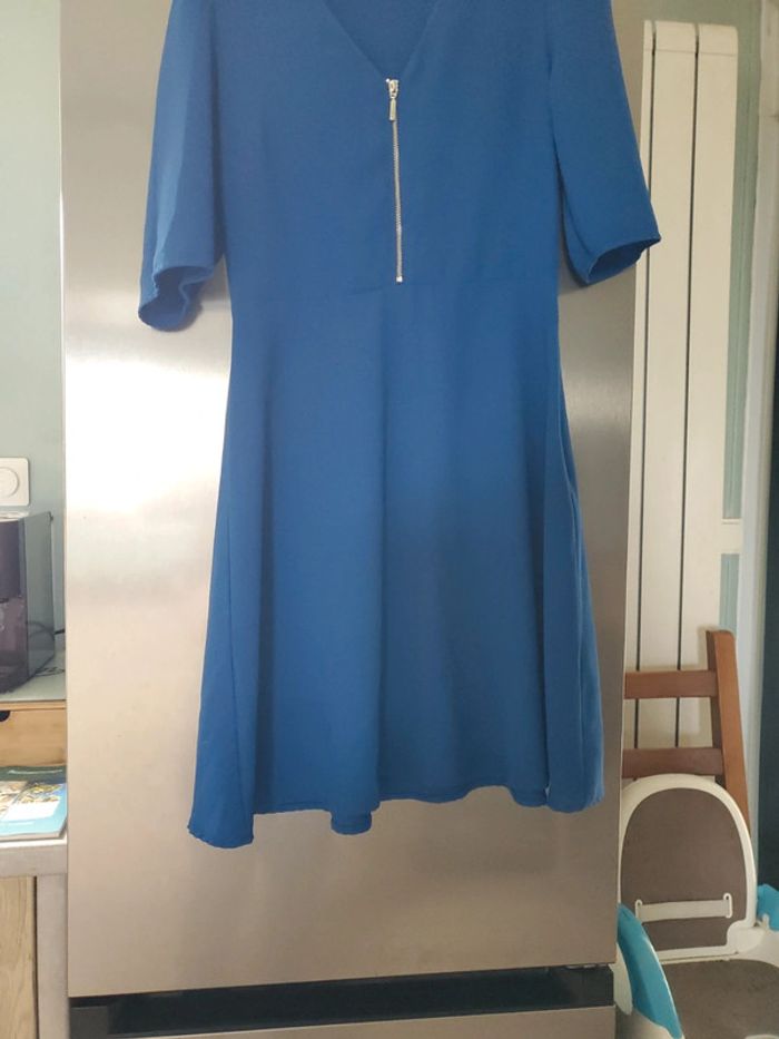 Robe bleue Camaïeu 38/40 - photo numéro 3