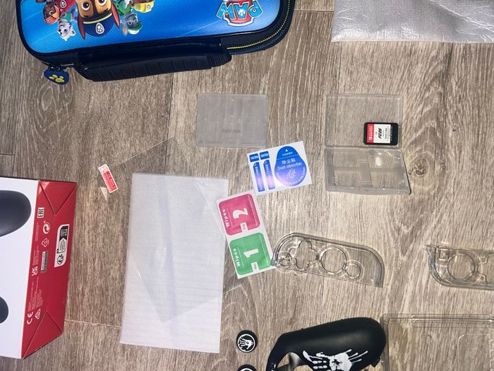 Nintendo switch oled + fc25 + Nintendo switch online (11mois) - photo numéro 9