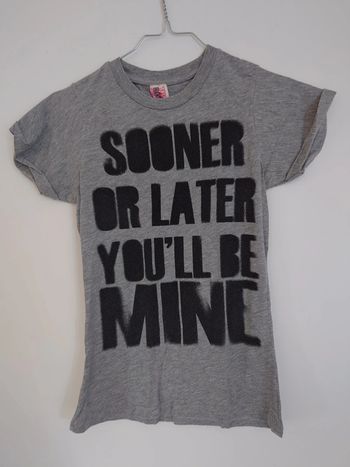 T-shirt Zara trafaluc taille 36- dressing trié par tailles