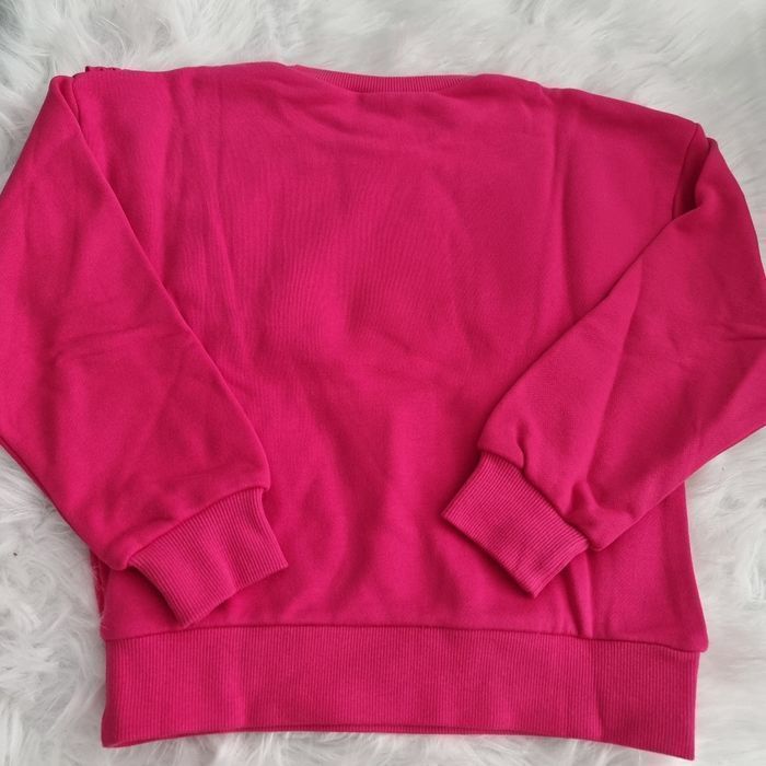 NEUF (non porté)🏷 🩷🩷🤩superbe sweat molleton  mi saison 8 ans fille 🩷🩷😍 - photo numéro 2