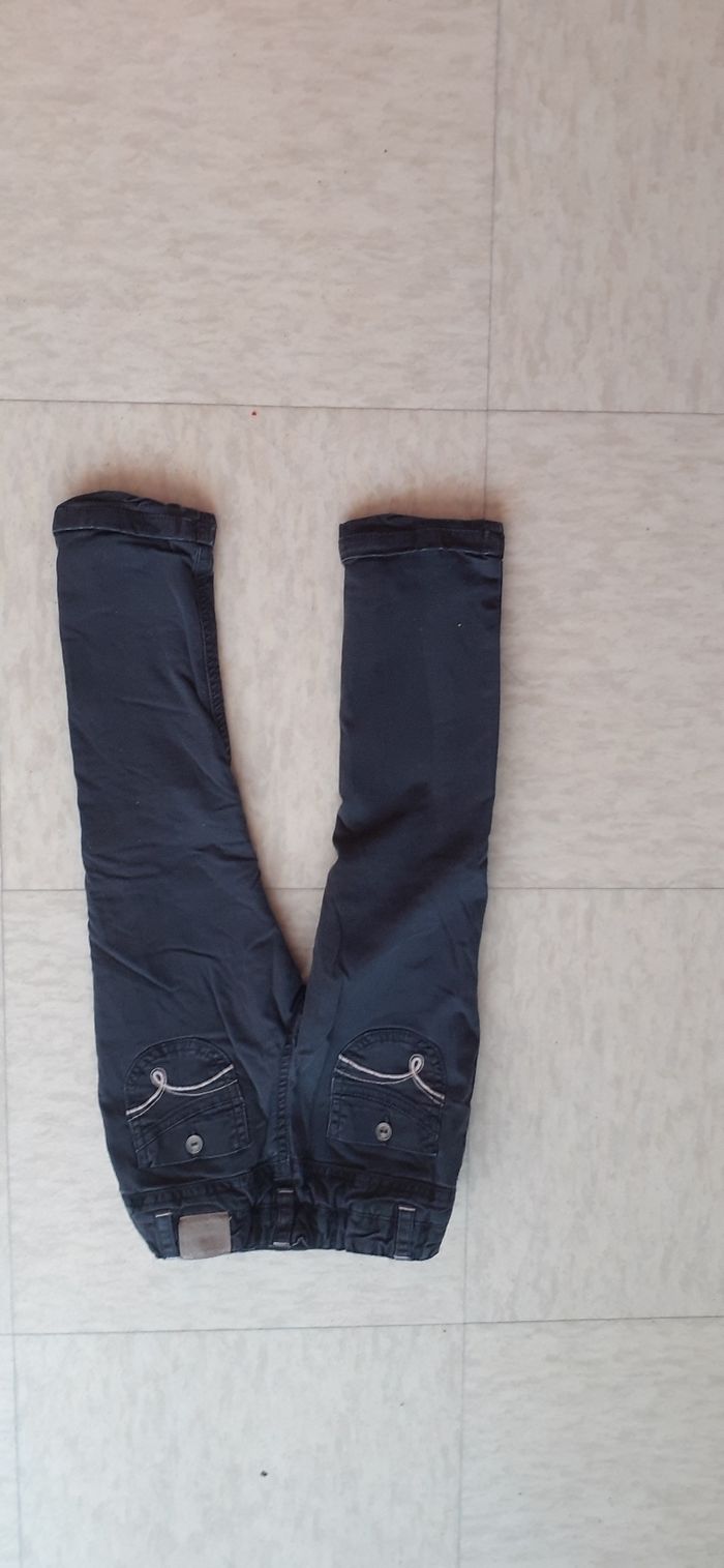 Un lot de 3 pantalon de fille de 3ans - photo numéro 8