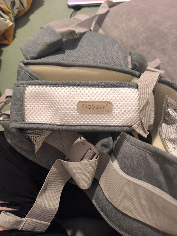 Porte bébé avec siège - photo numéro 6