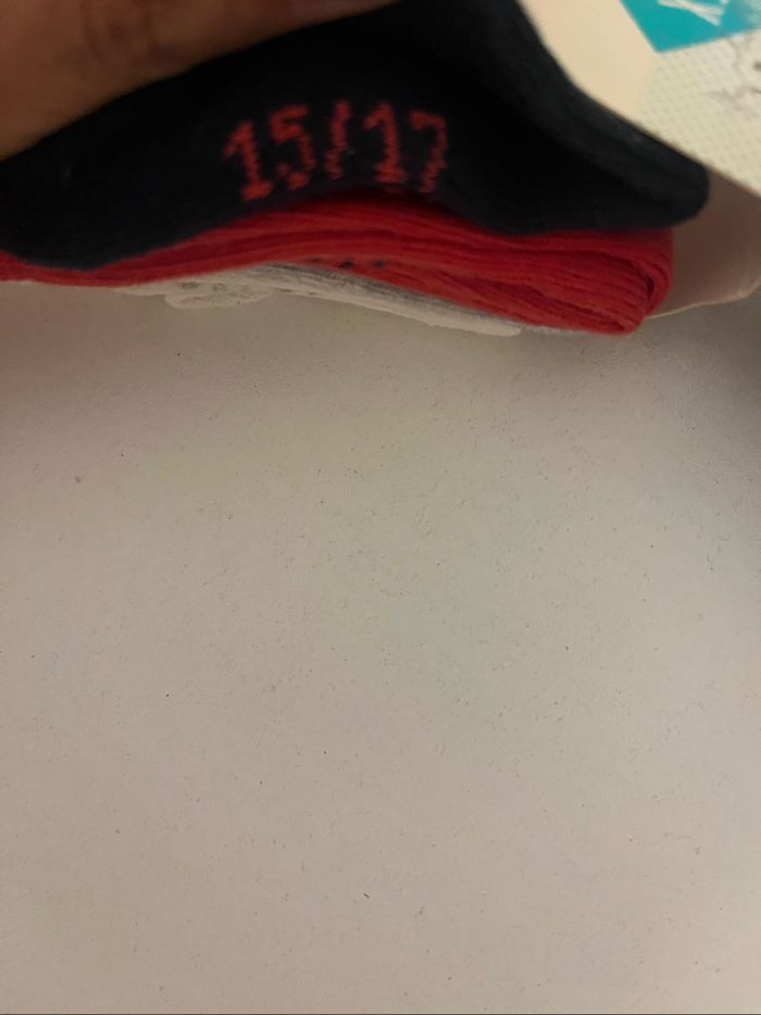 Lot 16 paires de chaussettes 15/17 - photo numéro 3