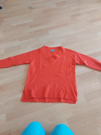 Pull la halle orange/rouge taille xs porté 1 seule fois
