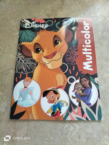 Disney 🖤 Livre de coloriages
