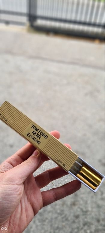 Tom Ford noir extrême