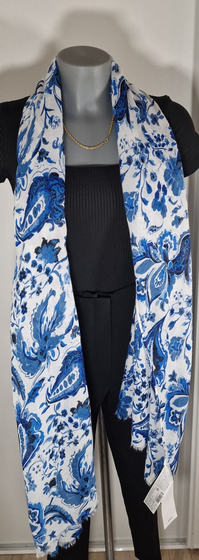 Foulard Mango - photo numéro 4