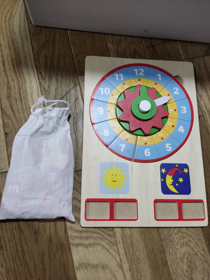 Jeu pour apprendre à lire la heure neuf - photo numéro 2