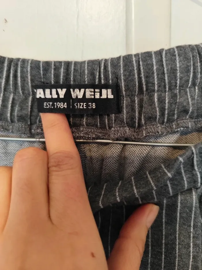 Pantalon a pinces femme taille M - photo numéro 3