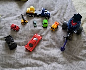 Lot véhicules, plusieurs dimensions