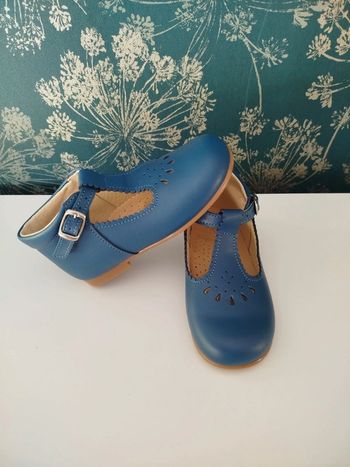 Babies salomés sandales Lola Palacios pointure 24 cuir Neuves