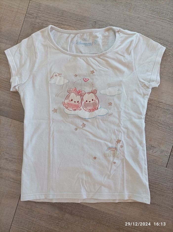 T shirt ufufy Disney 7/8 ans