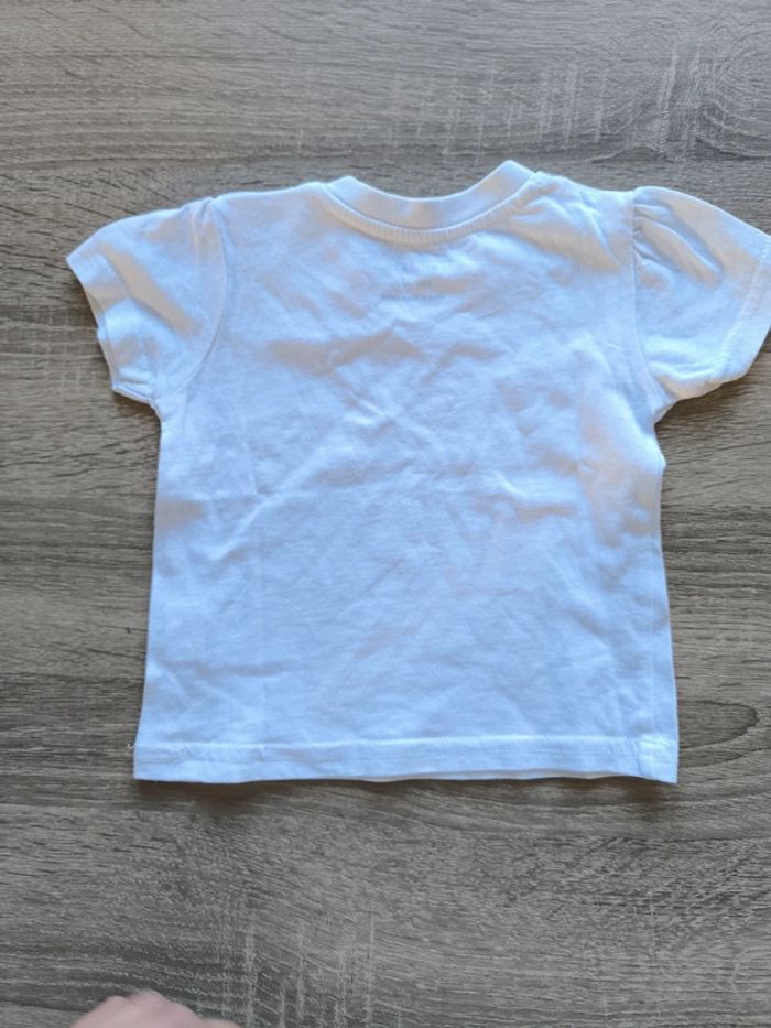 Tee shirt Primark 6-9 mois 74 cm - photo numéro 3