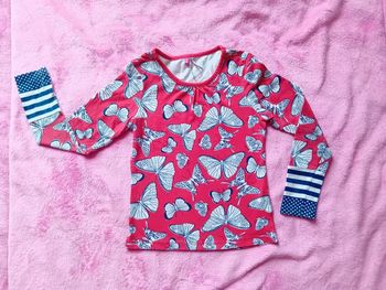 T-shirt Orchestra taille 5 ans en très bon état