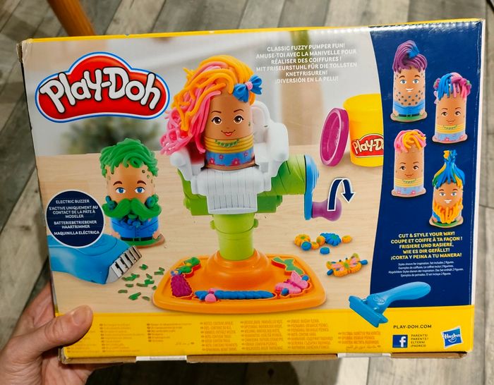 PlayDoh le coiffeur - photo numéro 2
