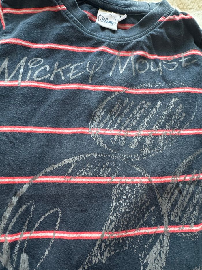 👕 Tee-shirt manche longue - garçon - 6 ans - Disney - Mickey- très bon état - photo numéro 5
