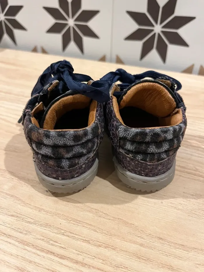 Chaussures bleu marine - photo numéro 3