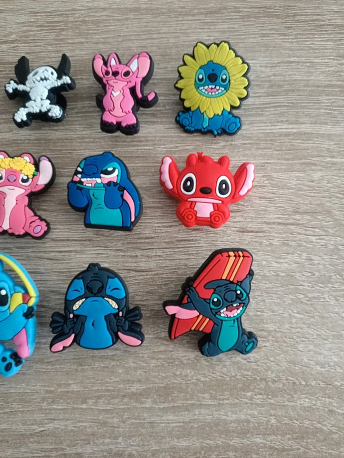 Charms bijoux crocs sabot Angel et stitch - photo numéro 4