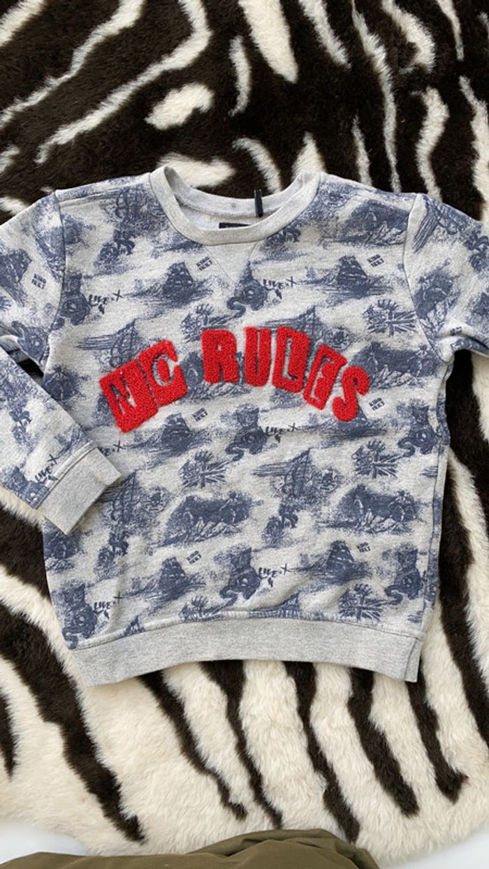 Pull Ikks 6 ans (114)