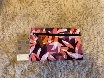 Pochette avant cabaia montreuil