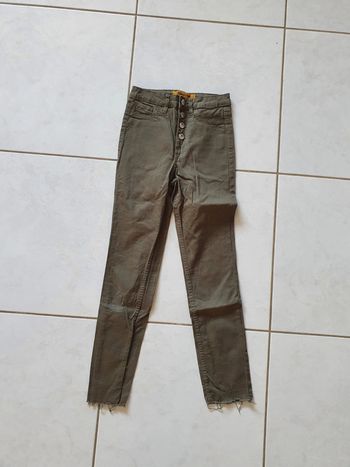 Pantalon kaki Fille jennyfer taille 32 chelo5