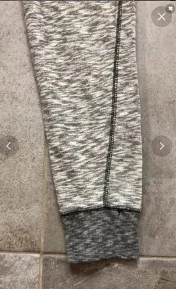 Etat proche du neuf H&M 🤩 superbe pantalon 10 ans  12 ans : 152 vraiment très sympa - photo numéro 4