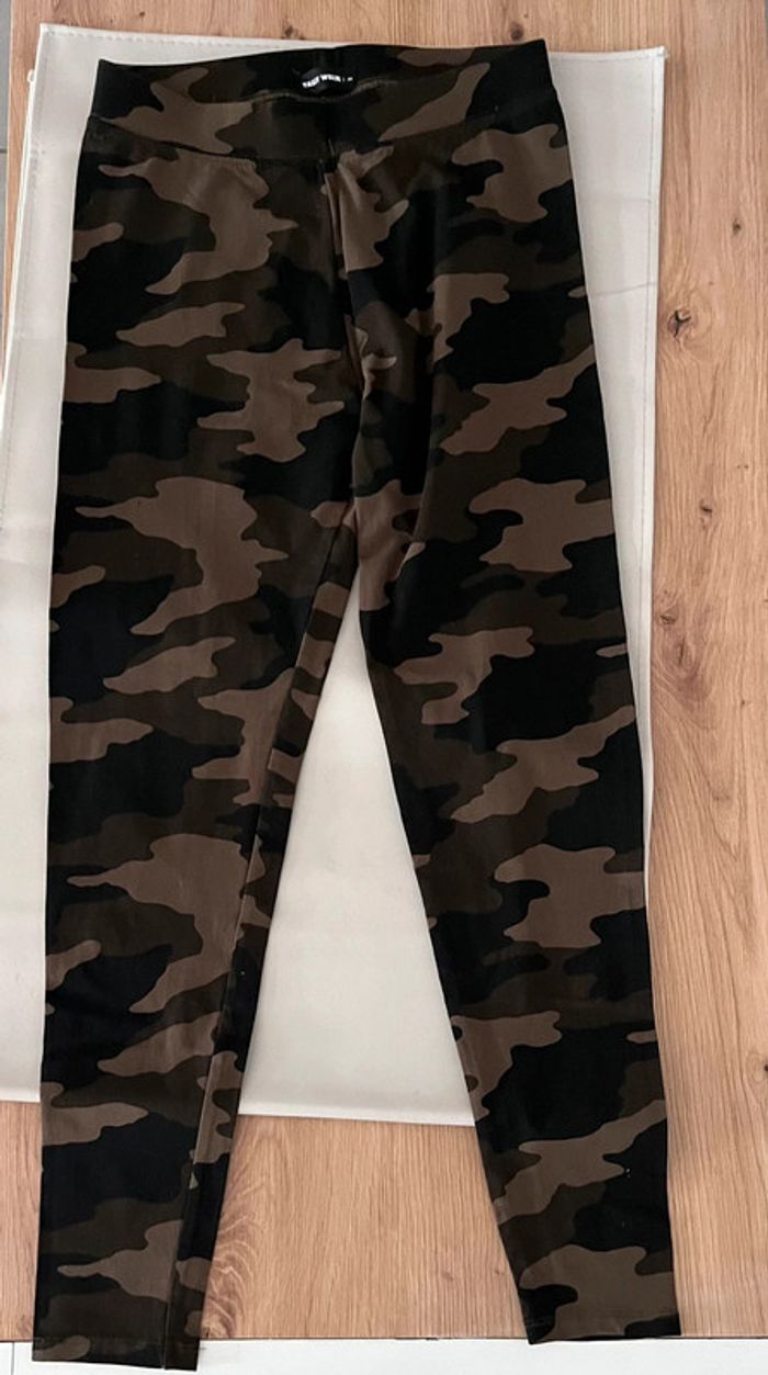 Leggin sport motif militaire taille 36 / s - photo numéro 2