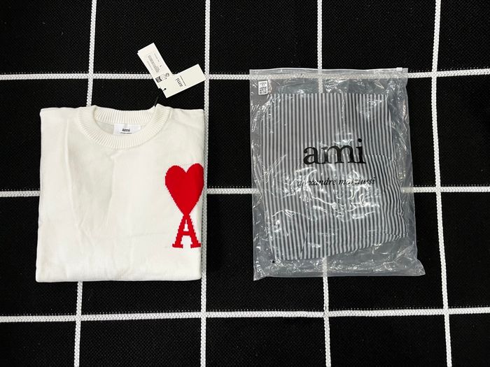 Pull Ami Paris