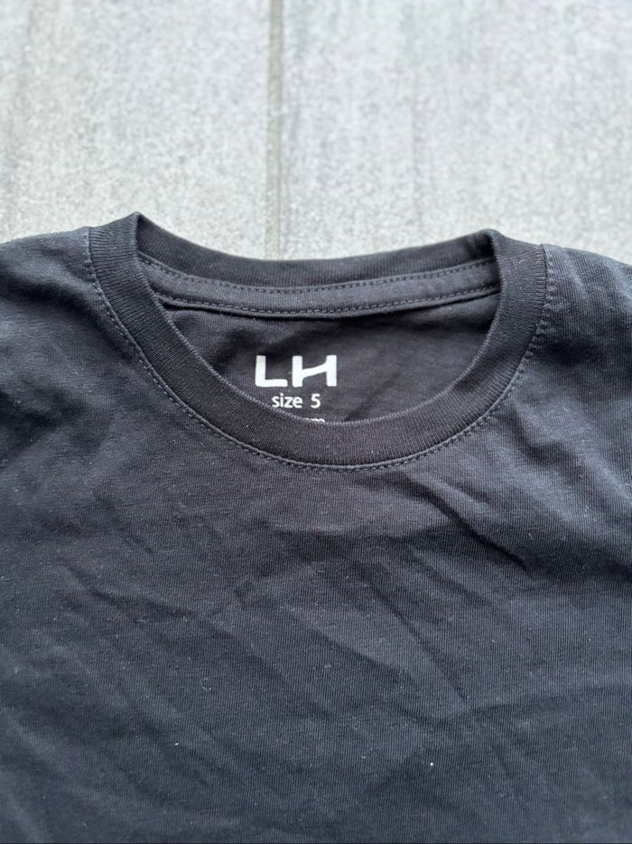 Teeshirt noir - photo numéro 2