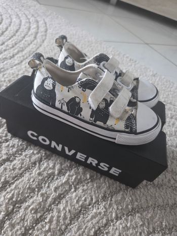 Converses enfant gorille et banane 🍌 taille 25