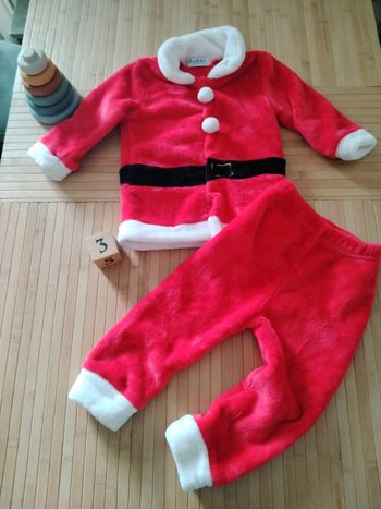 Pyjama sur pyjama père-noël 3ans