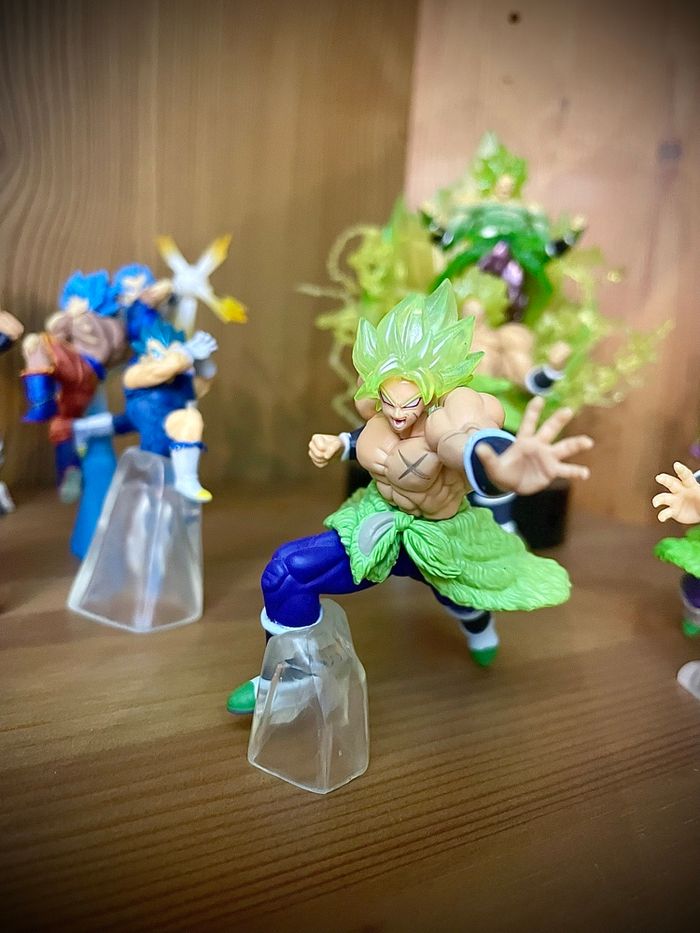 Figurine dragon ball gashapon hg Broly