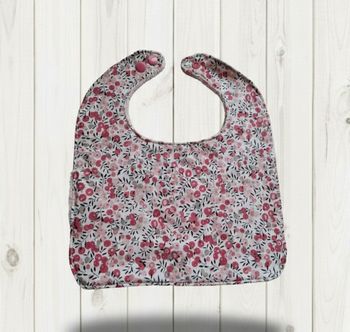 Bavoir classique Création fait main artisanale 