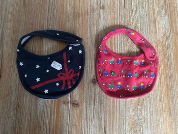 Lot de 2 bavoirs Noël